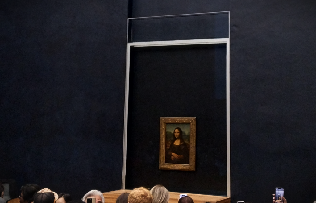 Iconic Masterpieces at The Louvre Museum MonaLisa